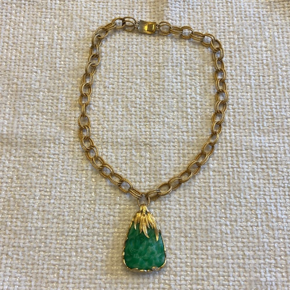 Vintage Castlecliff Necklace, Jadeite Green,, Vintage 1950s to 1960s Necklace